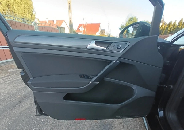 Volkswagen Golf cena 63900 przebieg: 194200, rok produkcji 2019 z Braniewo małe 301